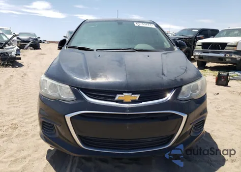 2017 Chevrolet Sonic Lt z USA, uszkodzony, nr VIN 1G1JD5SH2H4159513